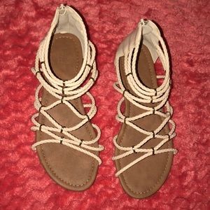 NWOT nude sandals
